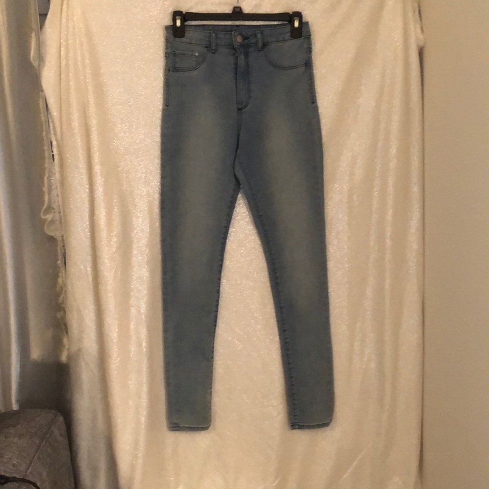 Skinny jeans